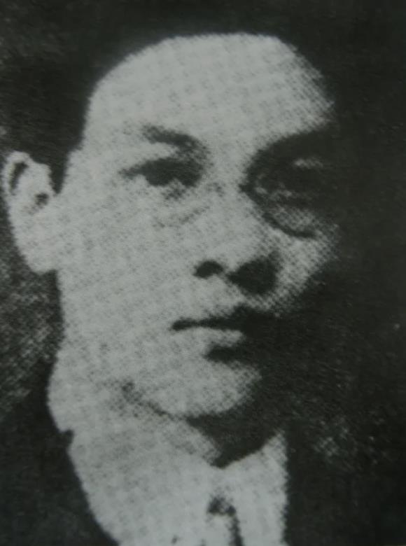 DƬ